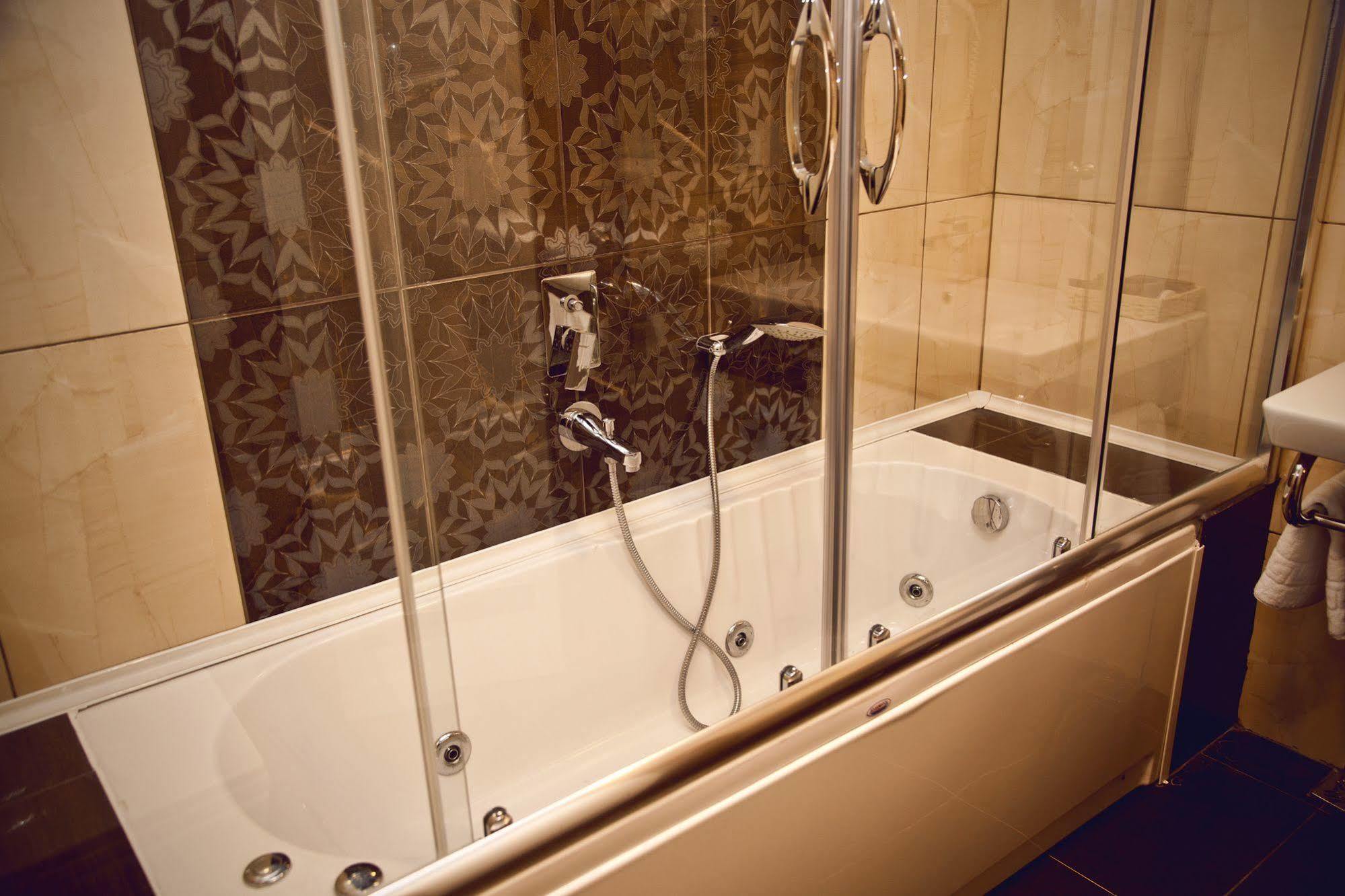 Esila Hotel Ankara Kültér fotó
